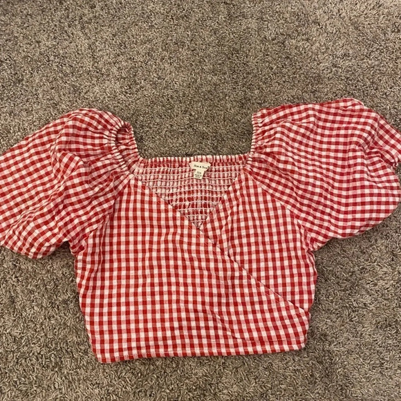 Red gingham top - Picture 1 of 3